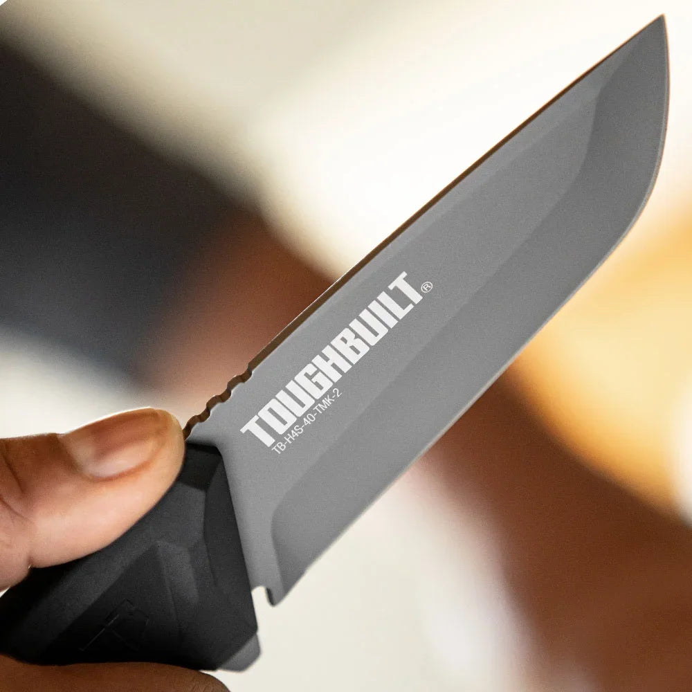 سكين تيتانيوم احترافي للبر من TOUGHBUILT
